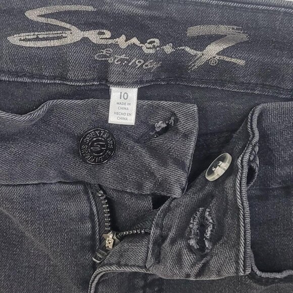 Seven7 Size 10 Black distressed denim Capri skinny jeans with ripped knees - Picture 2 of 7